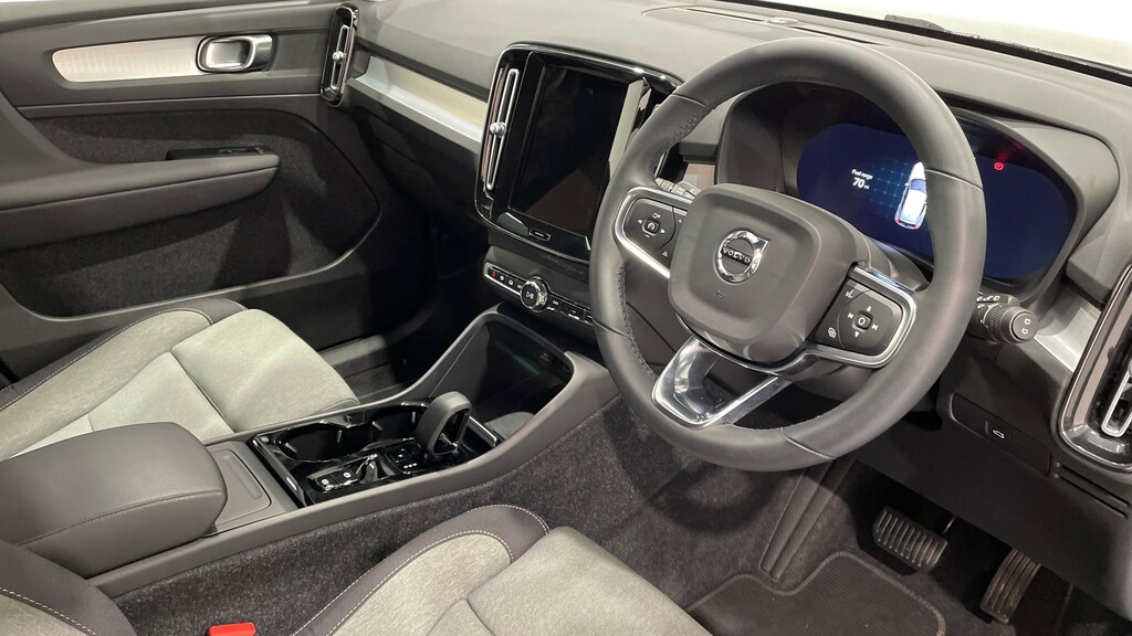 Volvo XC40 Xc40 Plus, B3 Mild Hybrid, Dark Black #5