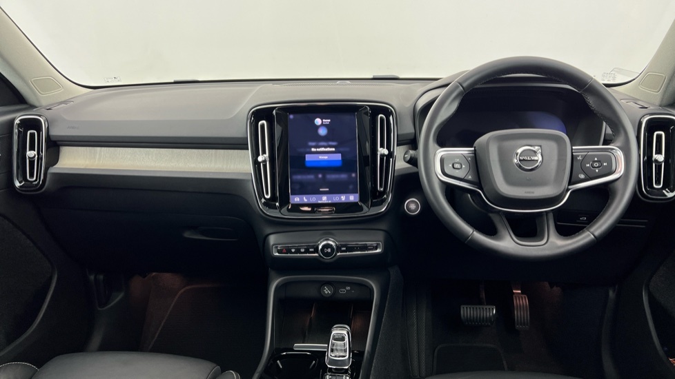 Volvo XC40 Ultimate, B4 Mild Hybrid, Dark CJ23GFE Grey #5