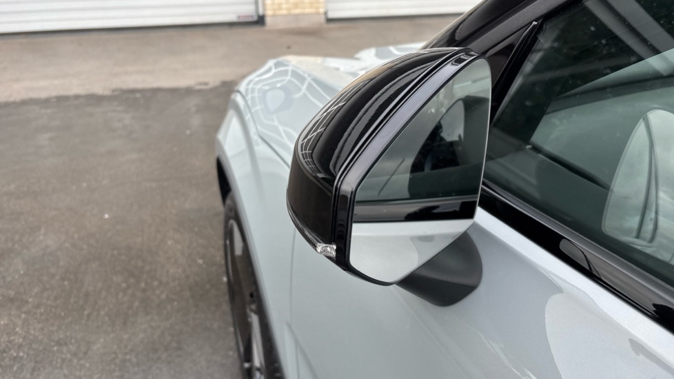 Volvo EX30 315Kw Twin Motor Performance Ultra 69Kwh #57