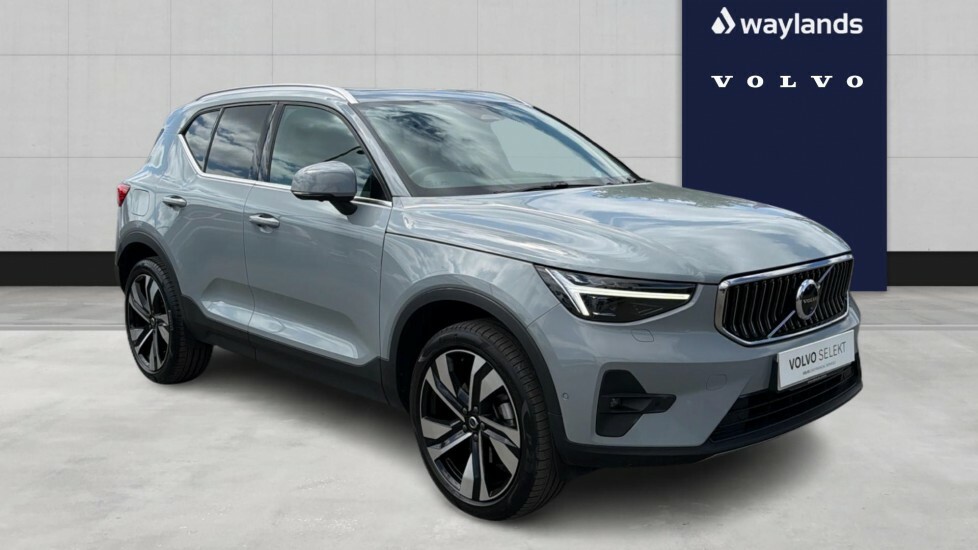 Volvo XC40 Ultra, B4 Mild Hybrid, Bright Grey