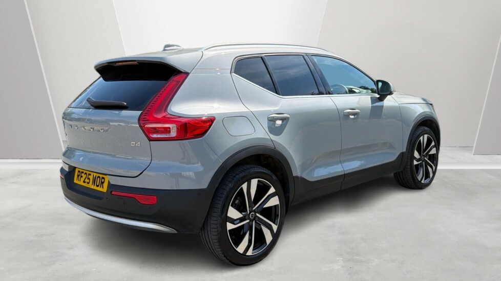 Volvo XC40 Ultra, B4 Mild Hybrid, Bright RF25WOR Grey #2