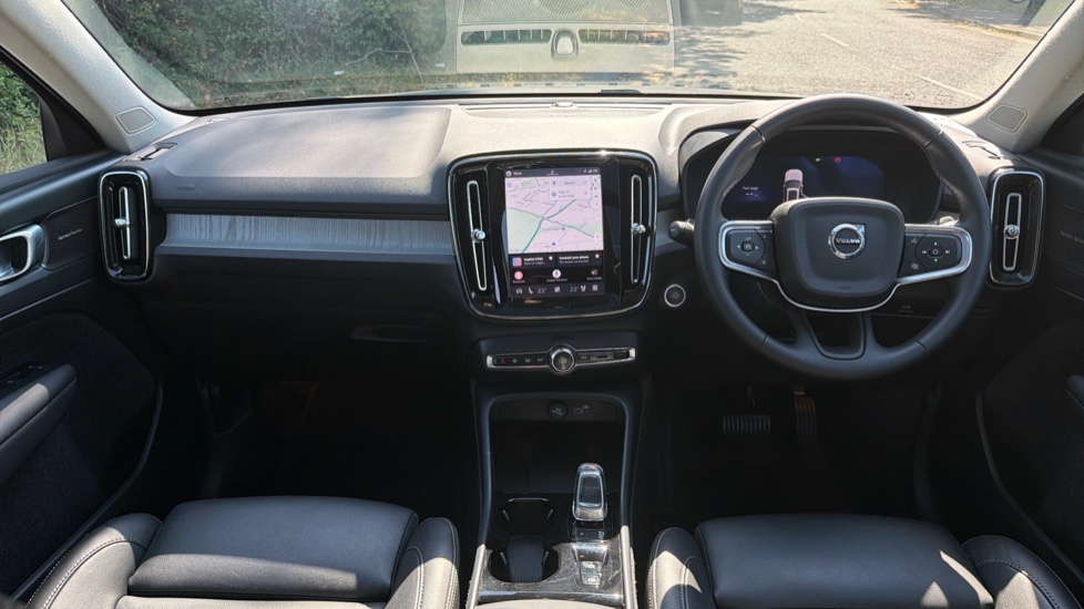 Volvo XC40 Ultra, B3 Mild Hybrid, Dark YM25EKX Grey #5