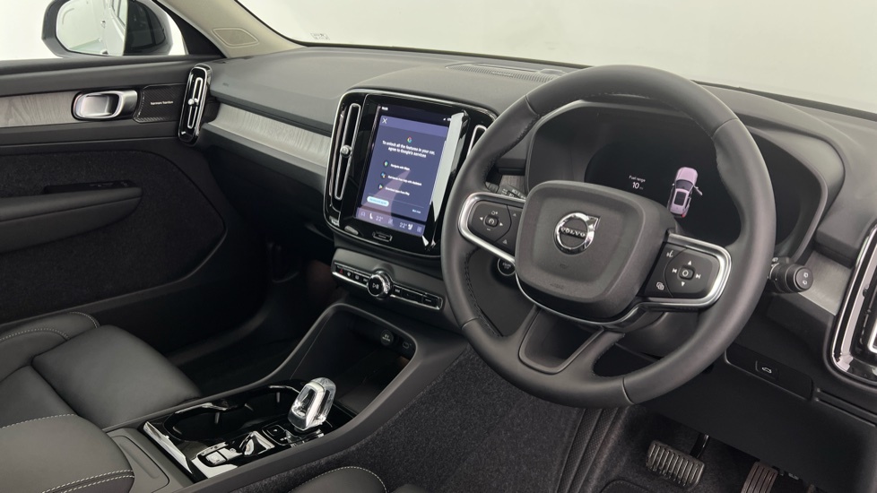 Volvo XC40 Ultra, B4 Mild Hybrid, Dark OY26XKD Silver #4