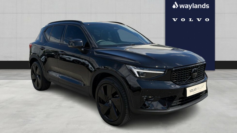 Volvo XC40 Black Edition Ultra, B4 Mild Hybrid, Black