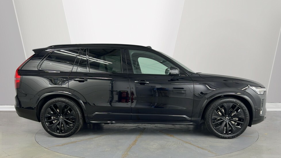 Volvo XC90 2.0 B5p Plus Black Edition Awd Geartronic WV26VZE Black #3