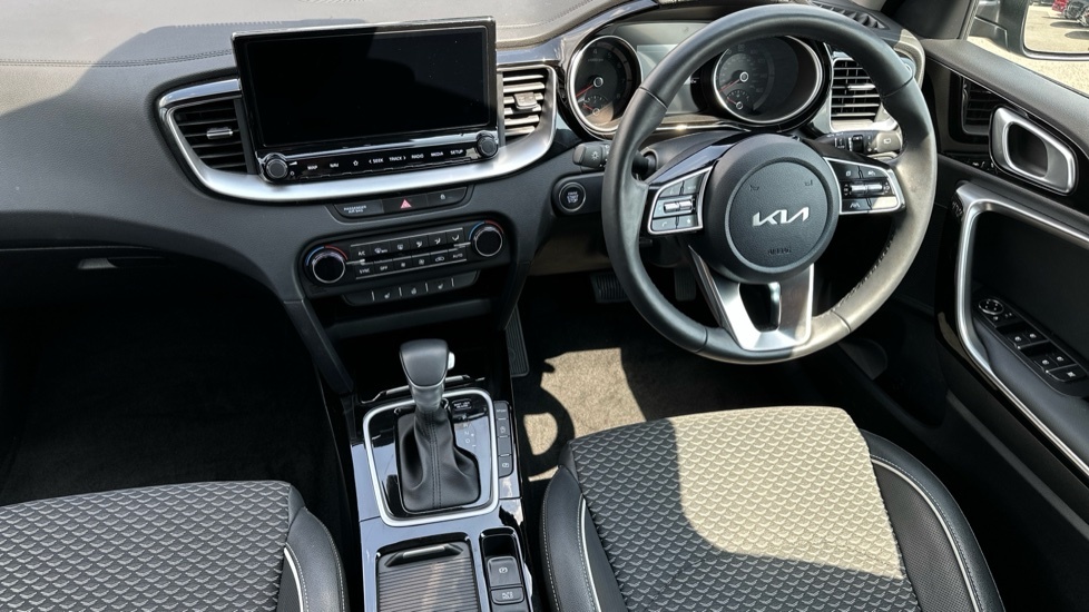 Kia Ceed 1.5T Gdi Isg 138 3 Dct LG25ONT Grey #6