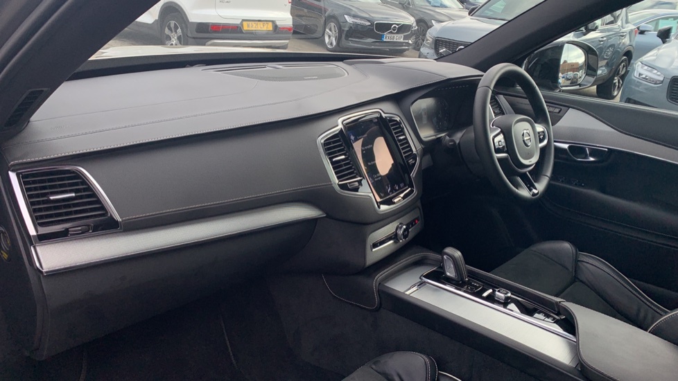 Volvo XC90 R-design Pro, B5 Awd Mild Hybrid, 7 Seats Grey #4