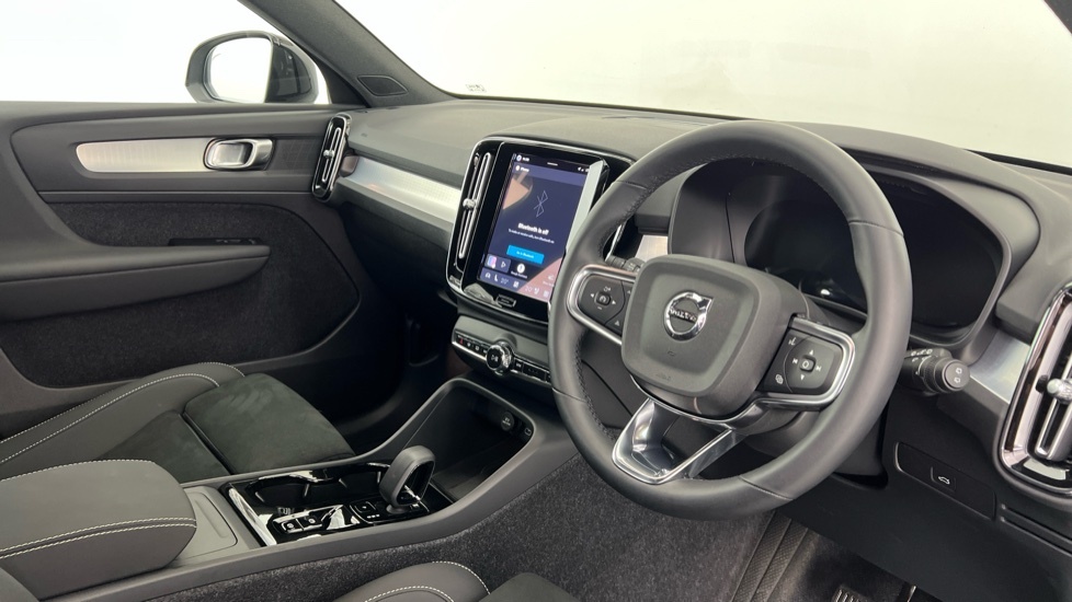 Volvo XC40 Plus, B3 Mild Hybrid, Dark Grey #4