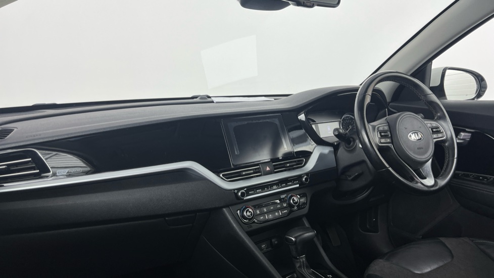 Kia Niro 1.6 Gdi Hybrid 2 Dct YB69ZCT White #3