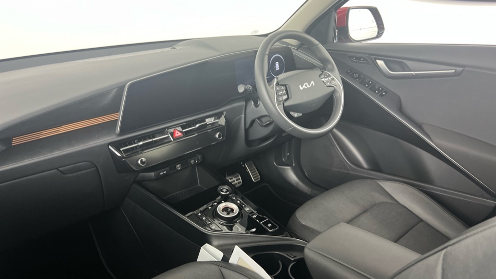 Kia Niro 1.6 Gdi 127 Hybrid 4 Dct VO75EHL Red #3