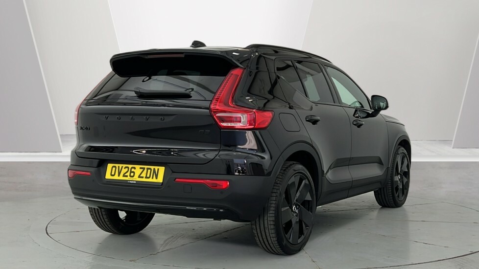 Volvo XC40 Black Edition Plus, B3 Mild Hybrid, OV26ZDN Black #2