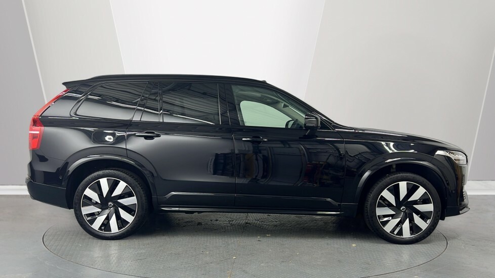 Volvo XC90 T8 Recharge Ultimate, Awd Plug-in Hybrid, LV73VLX Black #3