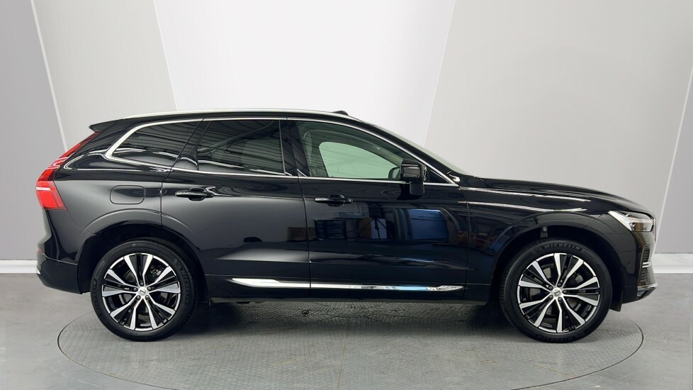 Volvo XC60 B5 Ultra, Awd Mild Hybrid, Brightblond Le RV25FVM Black #3