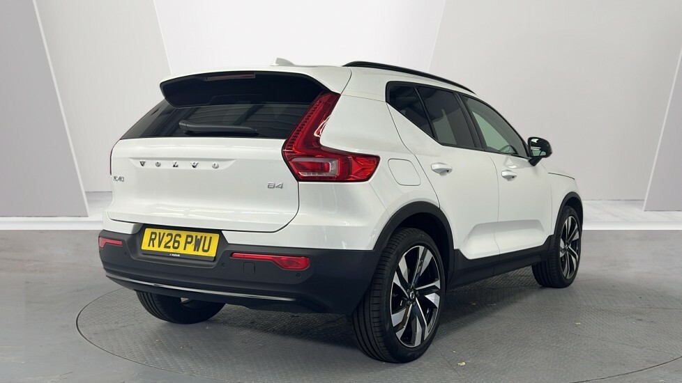 Volvo XC40 B4 Ultra, Mild Hybrid, Darkpanroof, Harma RV26PWU White #2