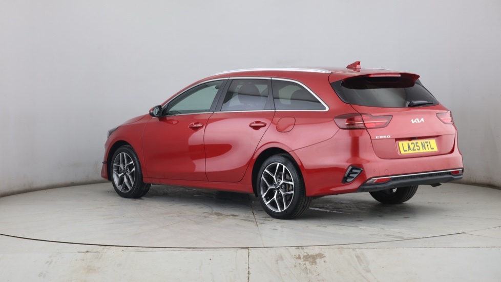 Kia Ceed 1.5T Gdi Isg 138 3 Dct Red #2