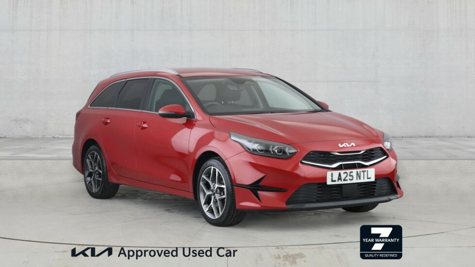 Kia Ceed 1.5T Gdi Isg 138 3 Dct Red