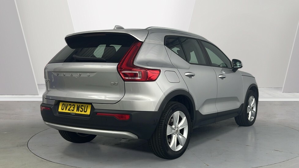 Volvo XC40 Core, B3 Mild Hybrid, OV23WSU Silver #2