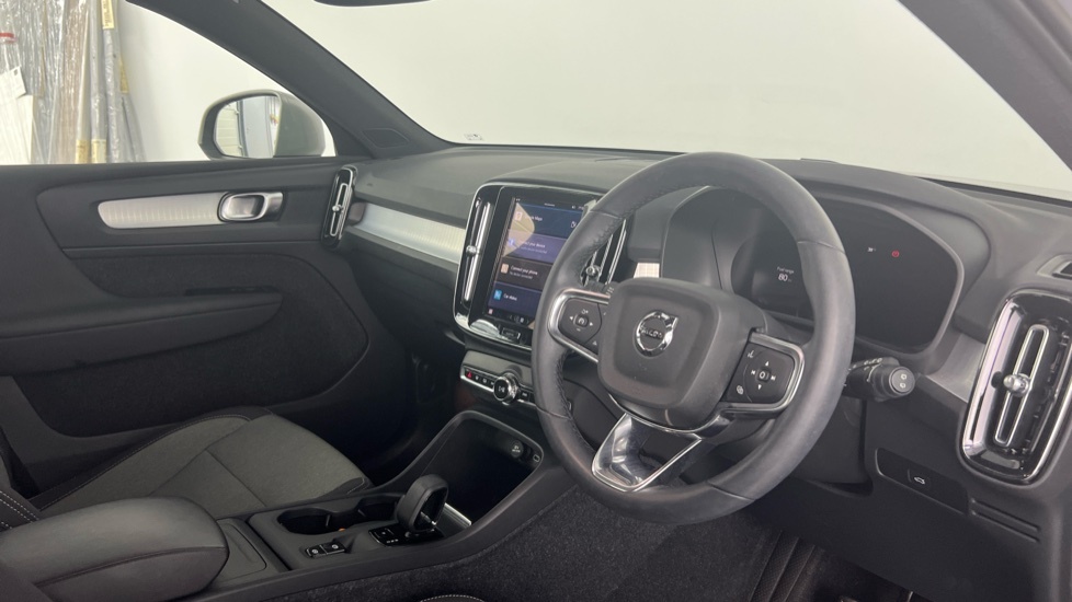 Volvo XC40 Core, B3 Mild Hybrid, OV23WSU Silver #4