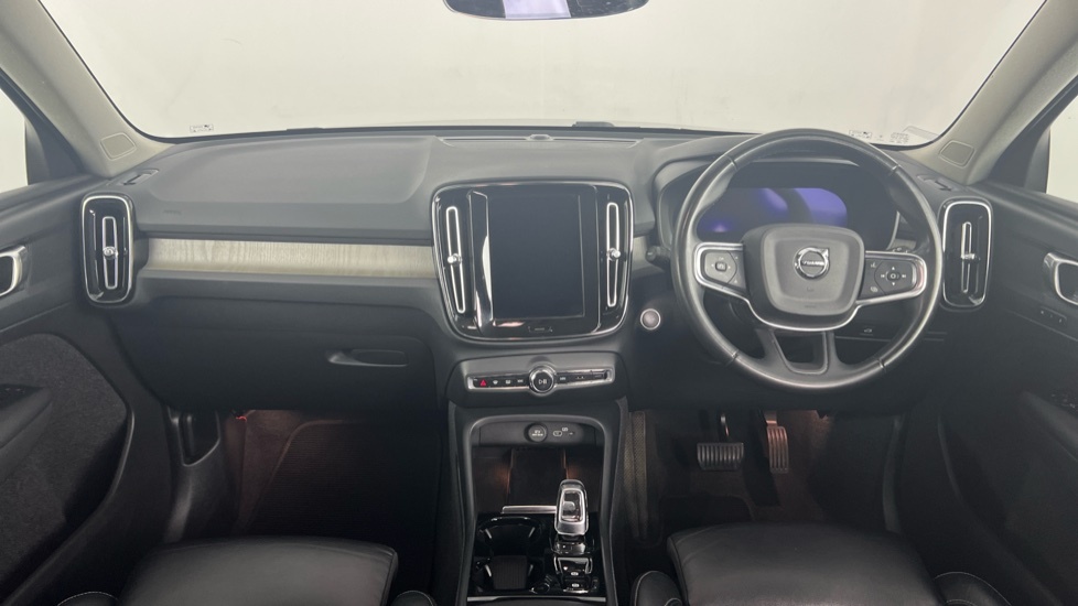 Volvo XC40 Plus, B4 Awd Mild Hybrid, Dark CK23TXD Silver #5