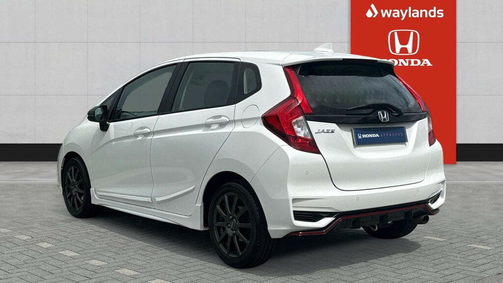Honda Jazz Honda Jazz Sport Navi I-vtec White #3