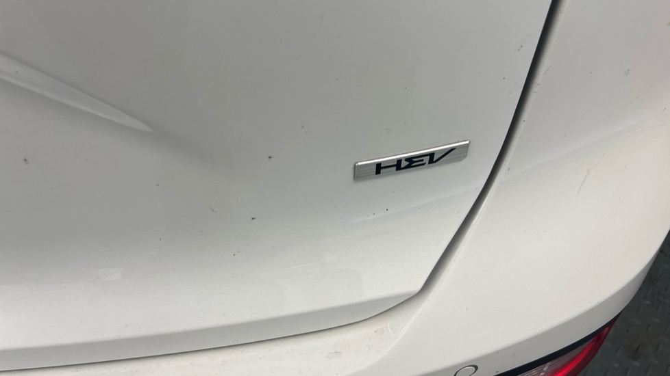 Kia Niro Kia Niro 1.6H Gdi 2 Suv Hybrid Dct Euro Red #44