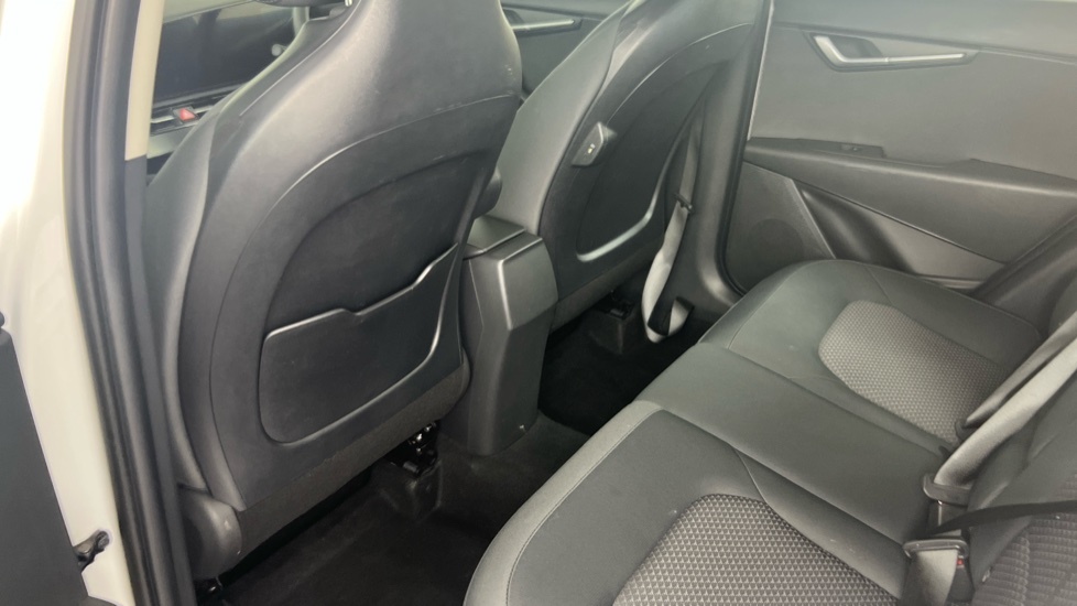 Kia Niro Kia Niro 1.6H Gdi 2 Suv Hybrid Dct Euro Red #10