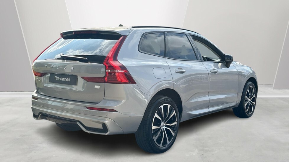 Volvo XC60 Recharge Ultimate, T8 Awd Plug-in Hybrid, CJ23TAV Silver #2