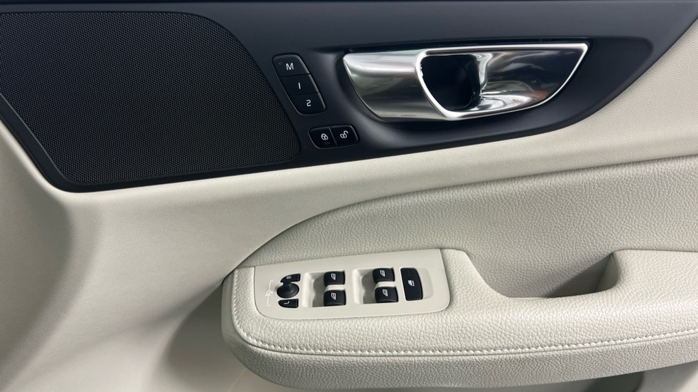Volvo V60   #27
