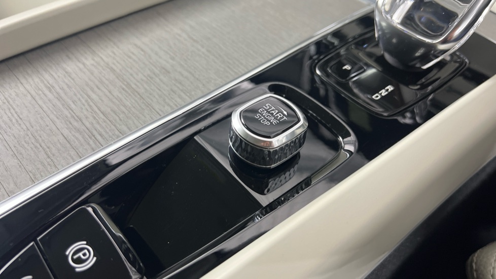 Volvo V60   #25