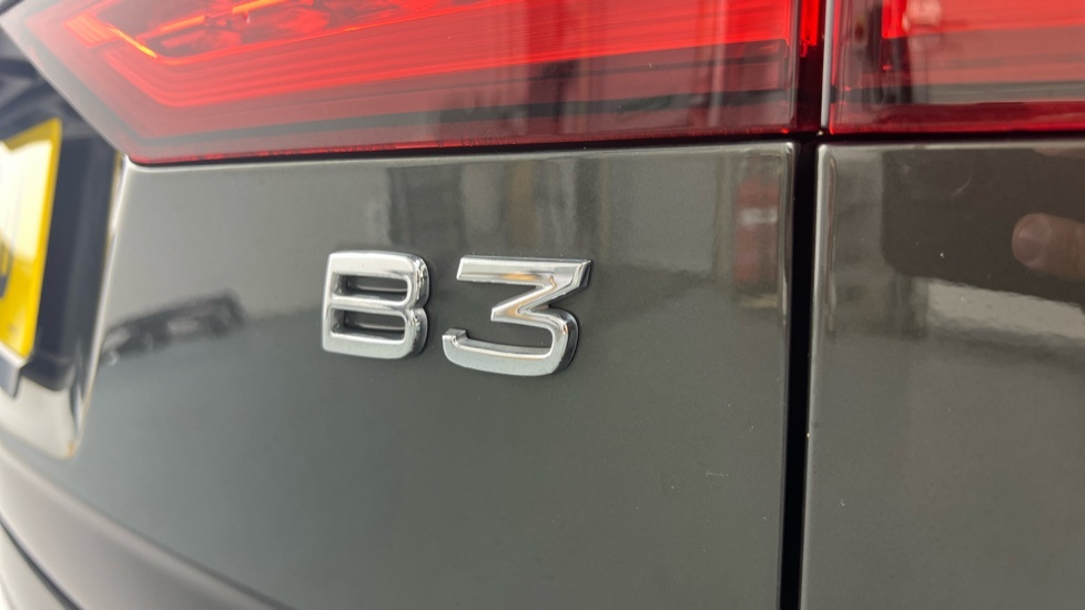 Volvo V60   #32