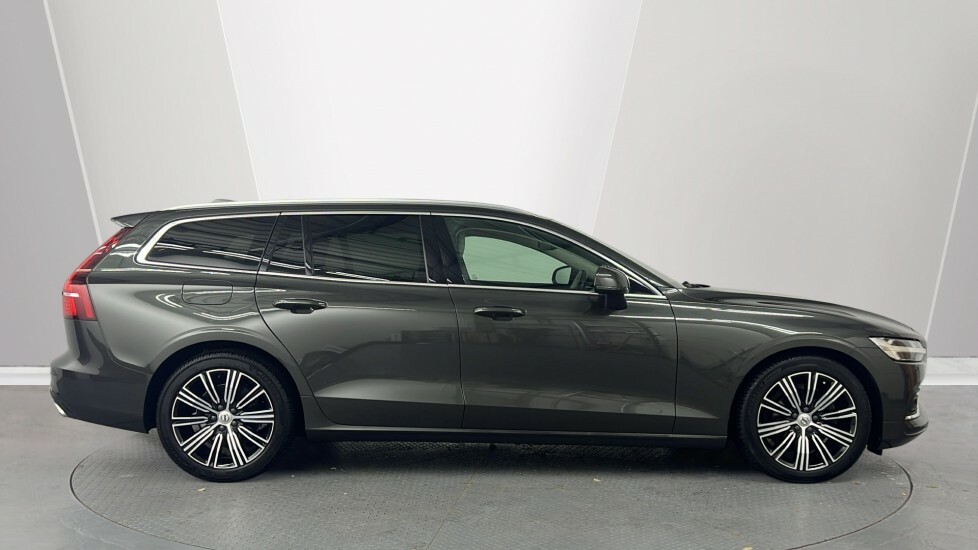Volvo V60 B3 Inscription, Mild Hybridblond Heated Leather, Grey #3