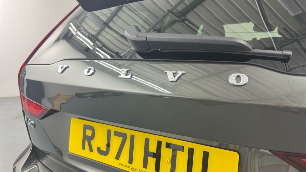 Volvo V60   #33