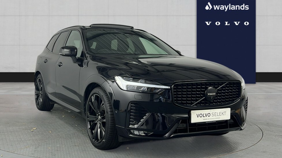 Volvo XC60 B5 Black Edition Ultra, Awd Mild Hybrid, Black