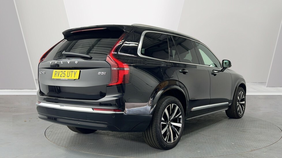 Volvo XC90 B5 Core, Awd Mild Hybrid, Brightcardamom RV25UTY Black #2