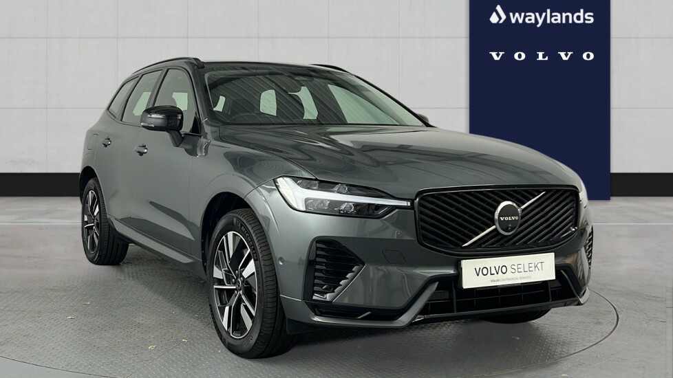 Volvo XC60 B5 Plus, Awd Mild Hybrid, Dark360 Camera RV75VUO Green