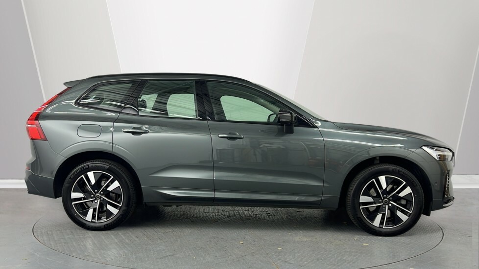 Volvo XC60 B5 Plus, Awd Mild Hybrid, Dark360 Camera RV75VUO Green #3