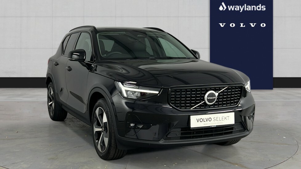 Volvo XC40 Plus, B4 Awd Mild Hybrid, Dark Black