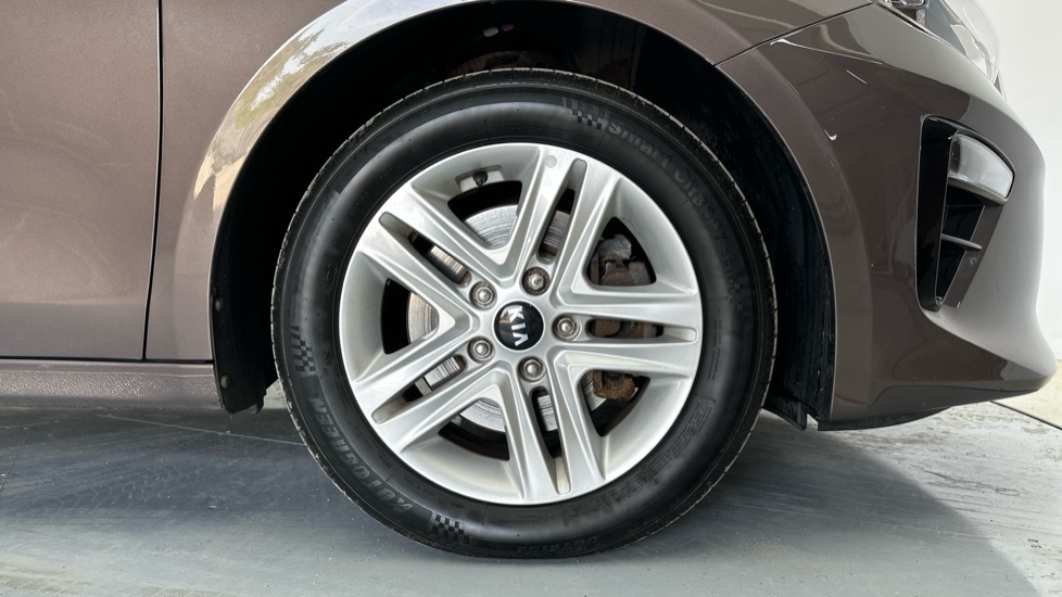 Kia Ceed 1.6 Crdi 48V Isg 2 Brown #5