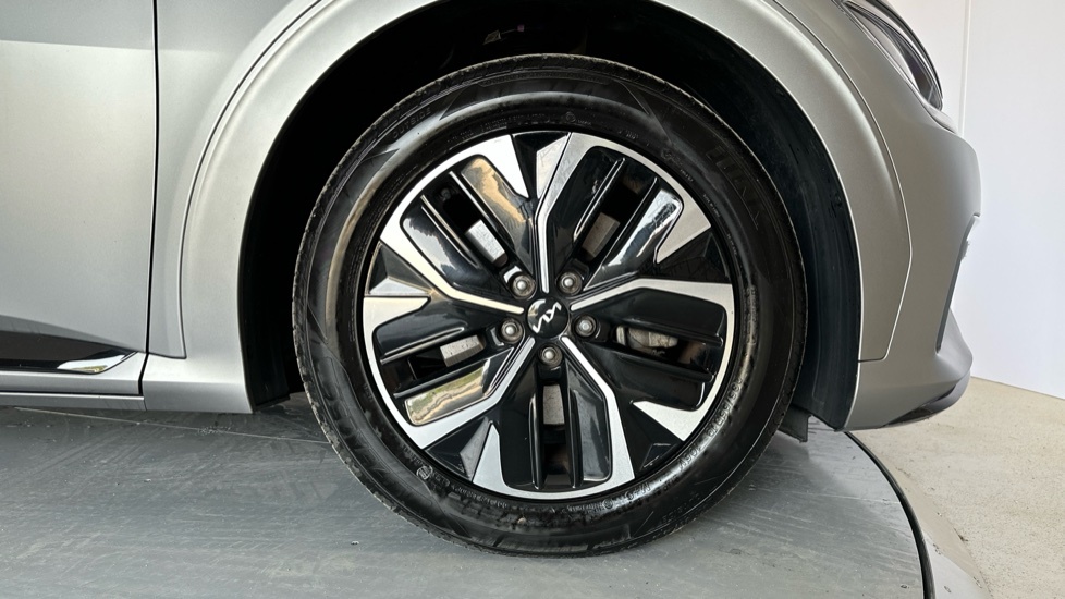 Kia EV6 166Kw Gt Line 77.4Kwh WG23FNC Grey #5