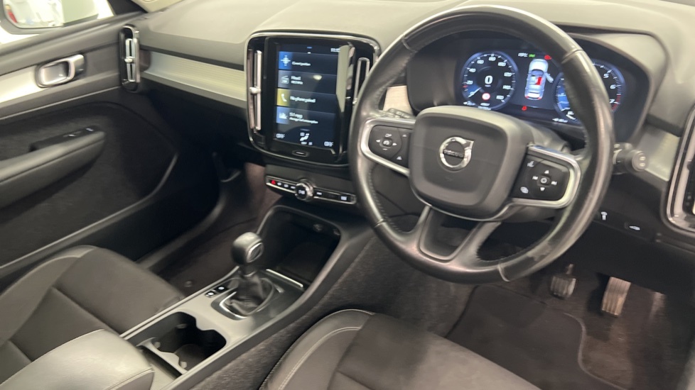 Volvo XC40 T5 Awd First Edition Wk06 White #29