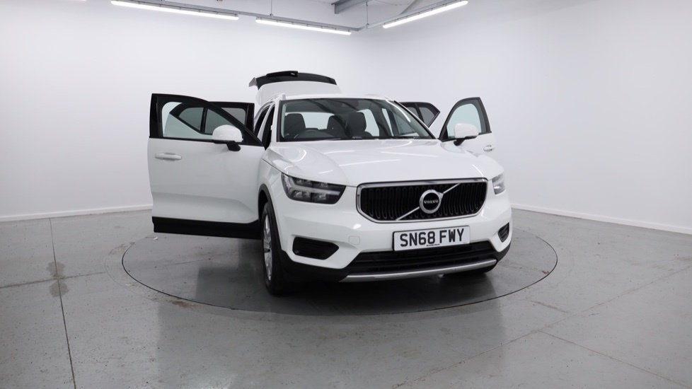 Volvo XC40 T5 Awd First Edition Wk06 White #22