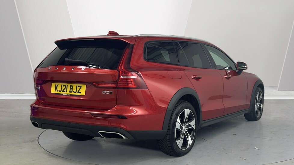 Volvo V60 Cross Country Country, B5 Awd Mild Hybrid Red #2