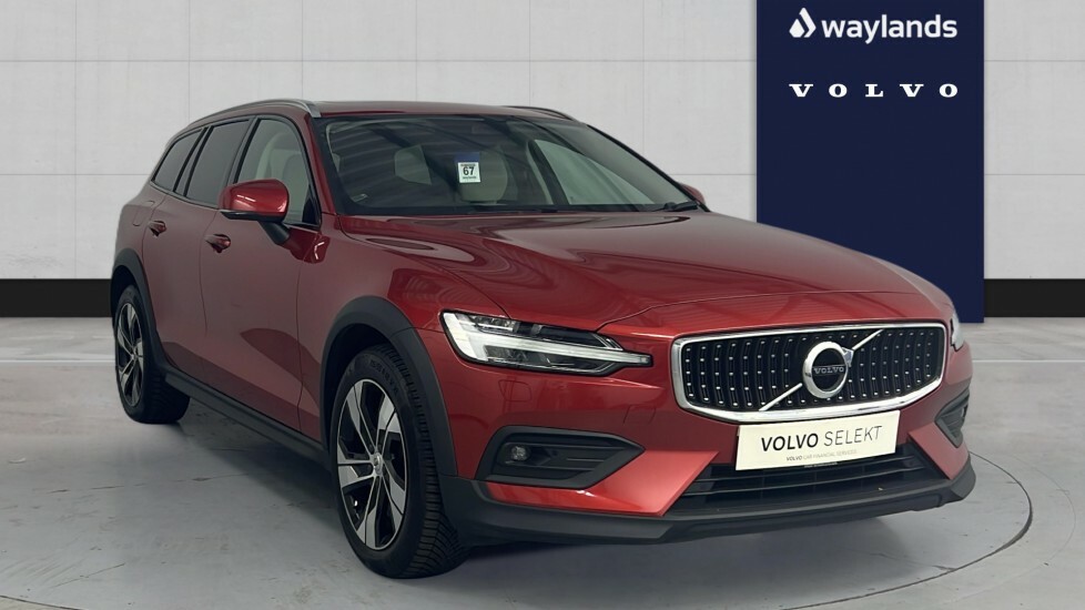 Volvo V60 Cross Country Country, B5 Awd Mild Hybrid Red