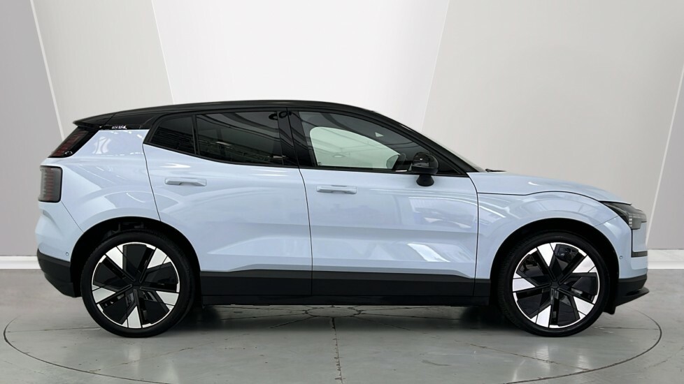 Volvo EX30 Ultra, Twin Motor Performance, NY24DZP Blue #3