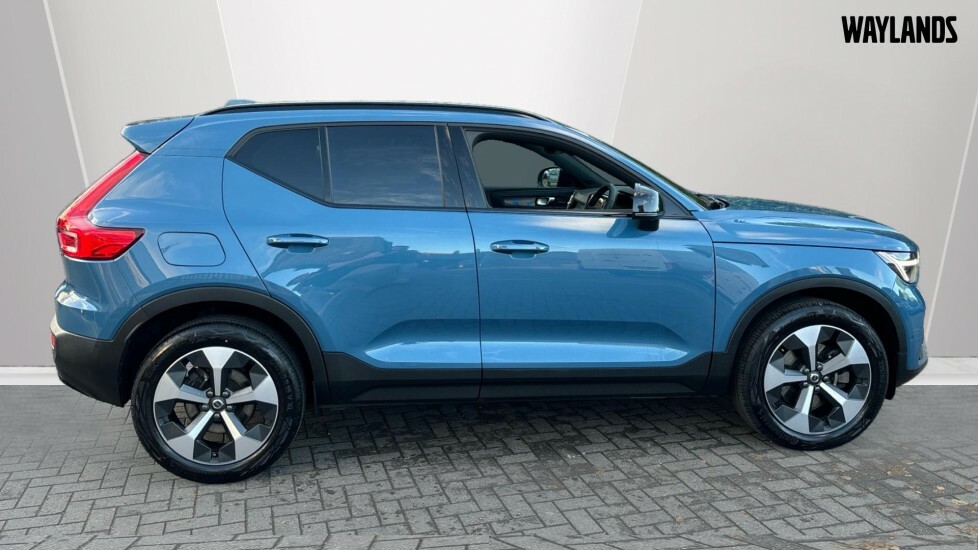 Volvo XC40 2.0 B4p Ultimate Dark Blue #3