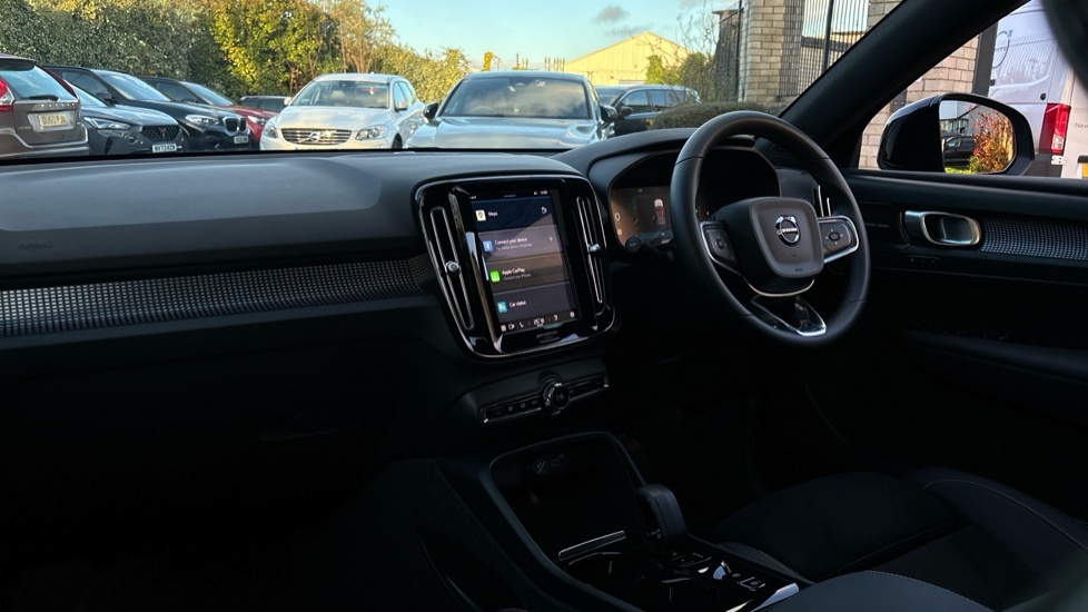 Volvo XC40 2.0 B4p Ultimate Dark Blue #4
