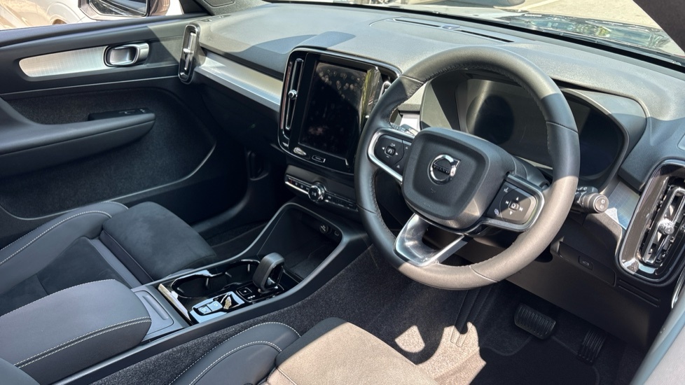 Volvo XC40 Black Edition Plus, B4 Mild Hybrid, Black #4