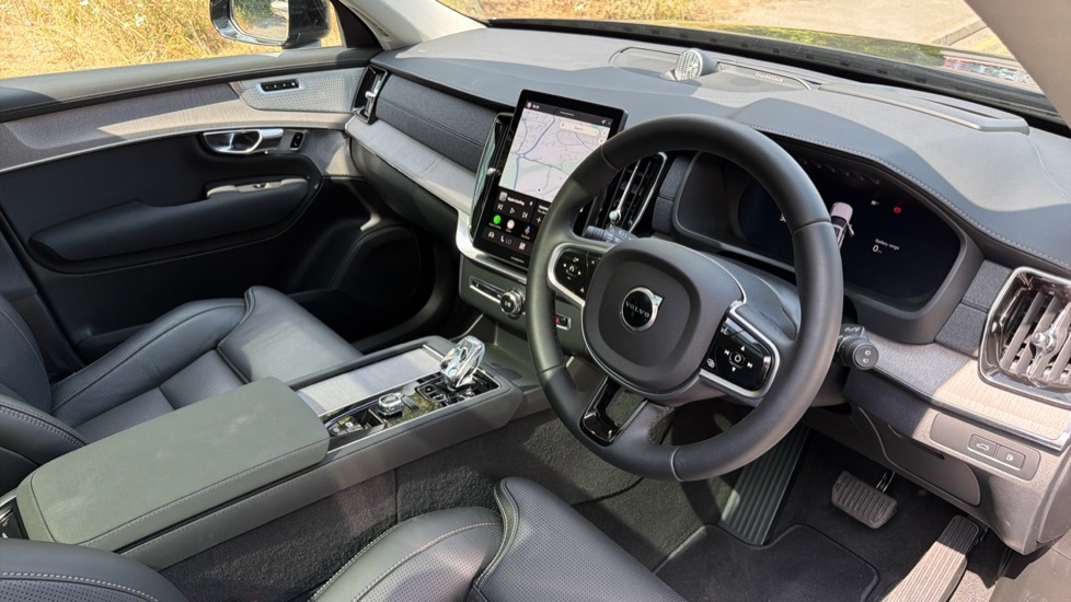 Volvo XC90 Ultra, T8 Awd Plug-in Hybrid, Dar Black #4