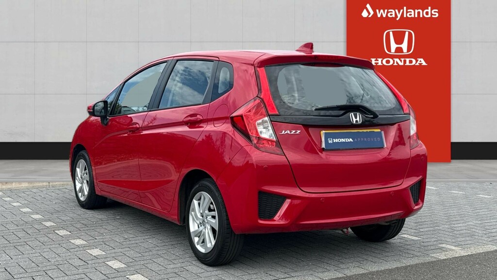 Honda Jazz Honda Jazz Se I-vtec Red #3