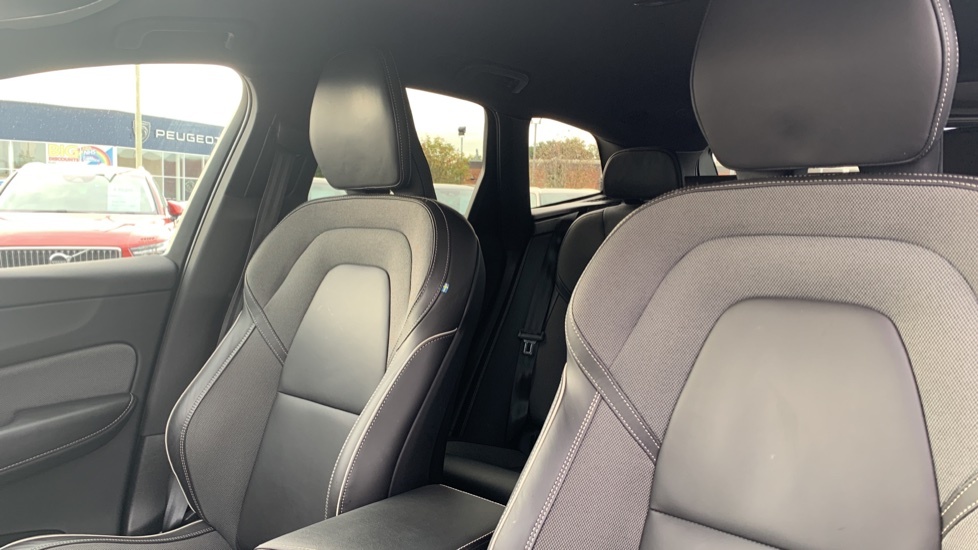 Volvo XC60 Volvo Xc60 Plus Silver #9